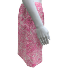 Load image into Gallery viewer, Lilly Pulitzer Size 6 pink print Skirt