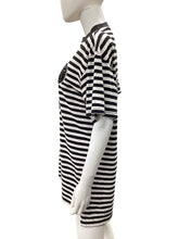 Load image into Gallery viewer, Disney Size Large Stripes Top