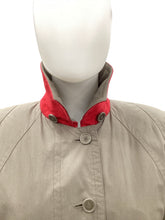 Load image into Gallery viewer, london fog Size 6 Green Coat