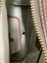 Load image into Gallery viewer, Coach Black Purse