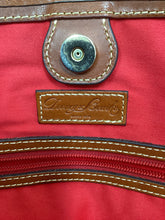 Load image into Gallery viewer, dooney &amp; bourke Black Purse