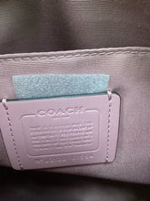 Load image into Gallery viewer, Coach Purse