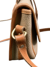 Load image into Gallery viewer, dooney &amp; bourke Beige Purse