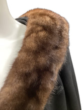 Load image into Gallery viewer, Size M/L Black Coat
