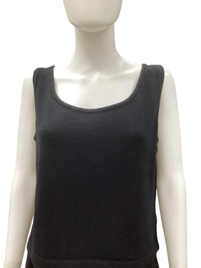 St John Size M/L Black Top