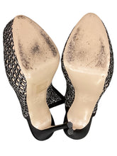 Load image into Gallery viewer, valentino Size 9 Black &amp; Beige Heels