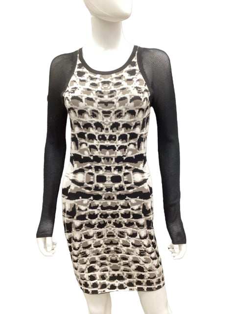 Parker Size Small Black & Animal Dress