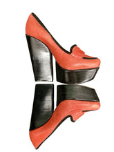 Load image into Gallery viewer, alice &amp; olivia Size 9.5 Red &amp; Black Shoes