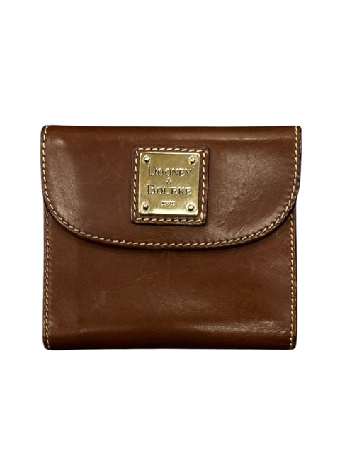 dooney & bourke Honey Wallet