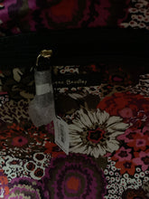 Load image into Gallery viewer, Vera Bradley Black Purse