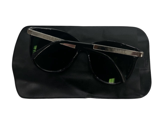 CHANEL glasses
