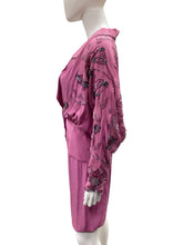 Load image into Gallery viewer, signature Size Small Pink 2 piece
