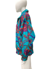 Load image into Gallery viewer, LAVON-Vintage Size M/L Multi-Color Jacket