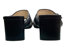 Load image into Gallery viewer, Louis Vuitton Size 9 Navy Shoes