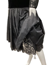 Load image into Gallery viewer, emanual ungaro Size 4 Black Dress