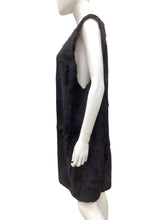Load image into Gallery viewer, Size Large Black furs