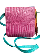 Load image into Gallery viewer, Pinky Purse