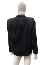 Load image into Gallery viewer, Searle Size Medium Black &amp; White Blazers