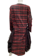 Load image into Gallery viewer, Heydori Size Medium Black &amp; Red Dress