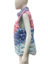 Load image into Gallery viewer, Lilly Pulitzer Size XL Multi-Color Vest