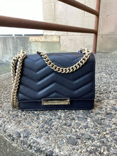 Load image into Gallery viewer, Kate Spade Black Purse