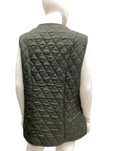 Load image into Gallery viewer, Barbour Size 14 olive Vest