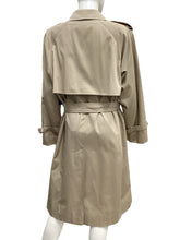 Load image into Gallery viewer, BURBERRY Size X-Large Beige Coat