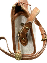 Load image into Gallery viewer, dooney &amp; bourke White Purse