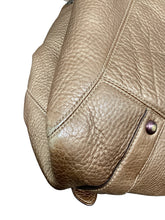 Load image into Gallery viewer, Coach bronze Purse