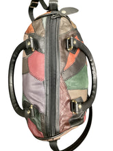 Load image into Gallery viewer, Vintage Purse