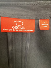 Load image into Gallery viewer, Oscar de la Renta Size 4 Navy Jacket