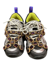 Load image into Gallery viewer, GUCCI Size 4 black &amp; Silver Shoes
