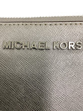 Load image into Gallery viewer, Michael Kors SILVER Wallet