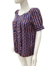 Load image into Gallery viewer, Lilly Pulitzer Size 6 Navy Print Top