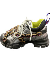 Load image into Gallery viewer, GUCCI Size 4 black &amp; Silver Shoes