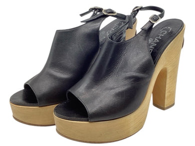 CHANEL Size 6-6 1/2 Black Shoes