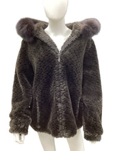 Load image into Gallery viewer, gallery Size Medium Brown &amp; Black Coat