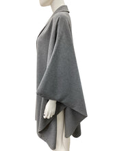 Load image into Gallery viewer, Betmar NY Grey CAPE