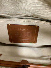 Load image into Gallery viewer, Coach Black Purse
