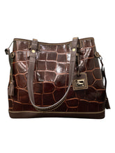 Load image into Gallery viewer, dooney &amp; bourke Purse