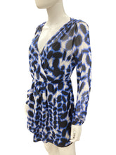 Load image into Gallery viewer, TWELTH STREET by Cynthia Vincent Size Small Blue Print Dress