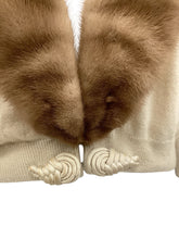 Load image into Gallery viewer, DALTON-Vintage Size S/M Beige Sweater