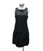 Load image into Gallery viewer, Theory Size 8 Black Dress