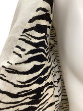 Load image into Gallery viewer, escada Size 12 Linen Blazers