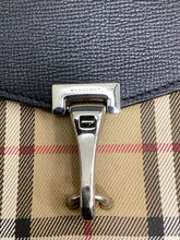 Load image into Gallery viewer, BURBERRY Purse