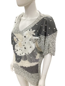 Vintage white & grey Sweater