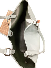 Load image into Gallery viewer, Coach taupe Purse