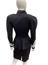 Load image into Gallery viewer, CACHE Size S/M Black &amp; White Blazers
