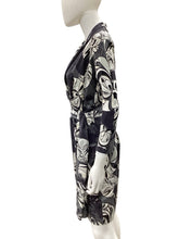 Load image into Gallery viewer, emilio pucci Size Small Black, White, Grey Dress