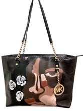 Load image into Gallery viewer, Michael Kors Black Purse